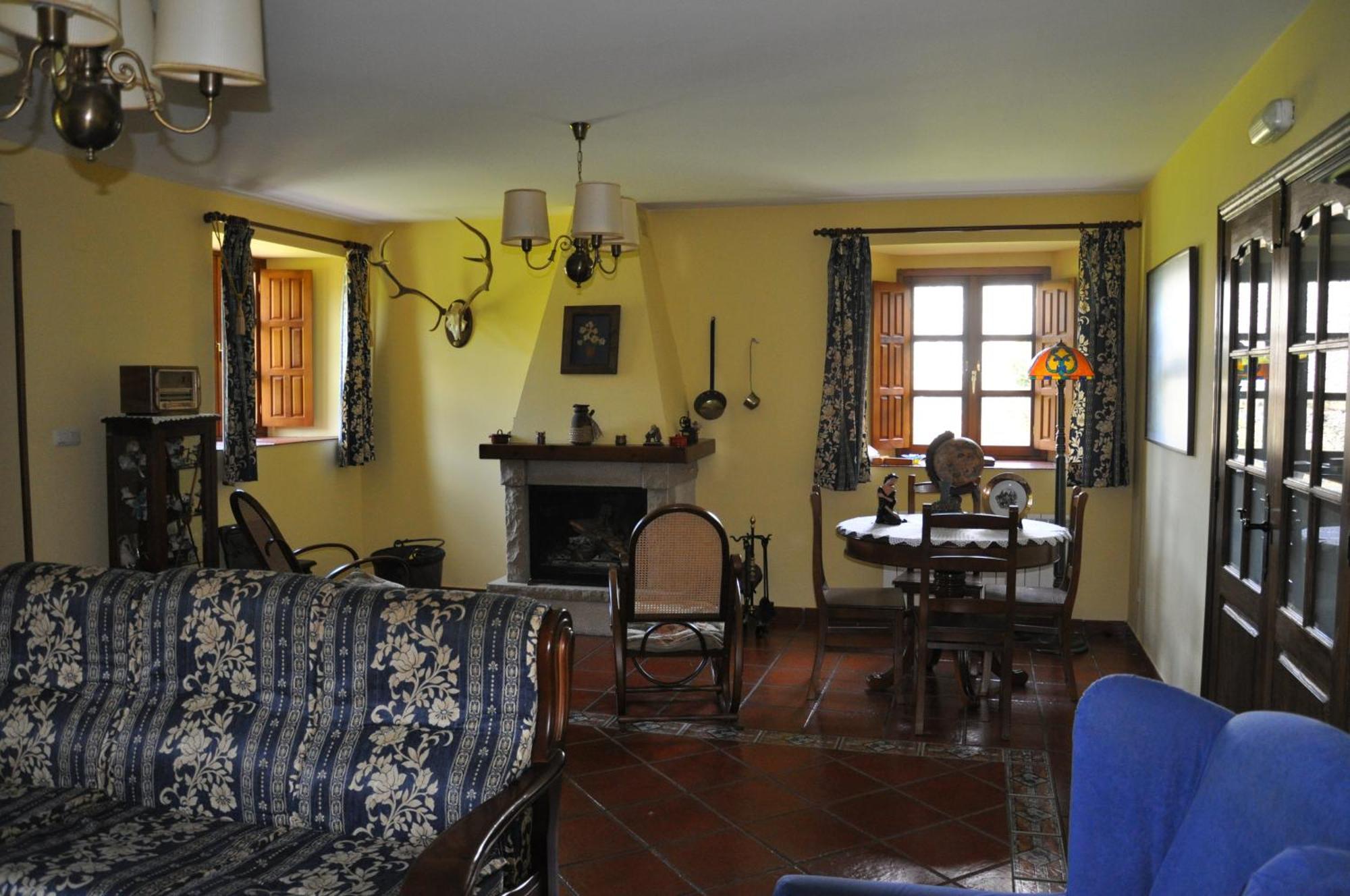 Posada La Torre Serdio Eksteriør billede